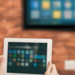 tablette à la télévision